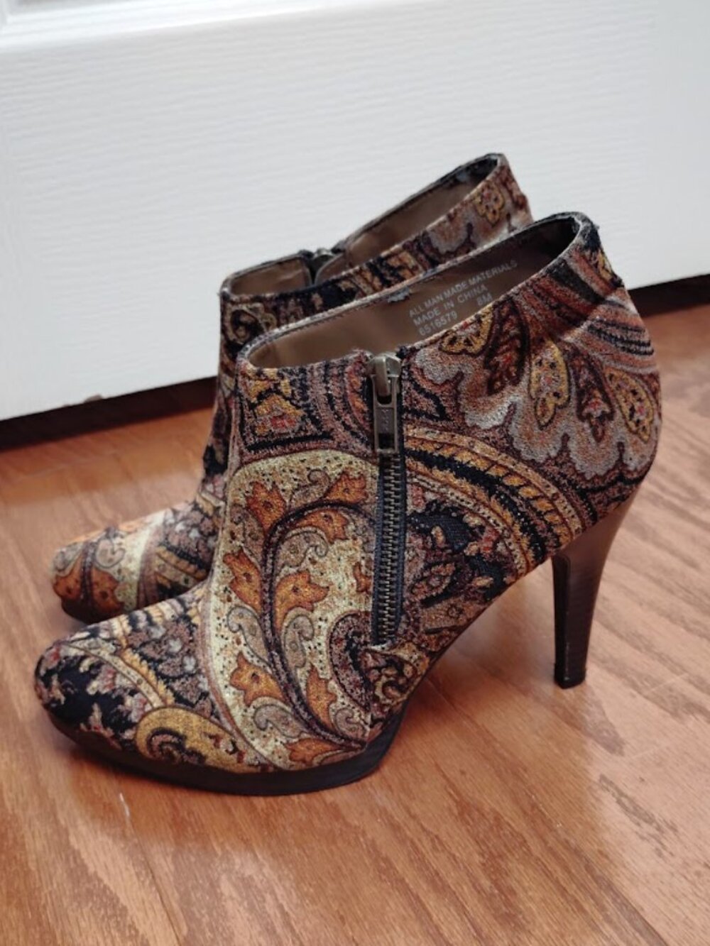 Diba Multicolor Paisley Ankle Booties 8